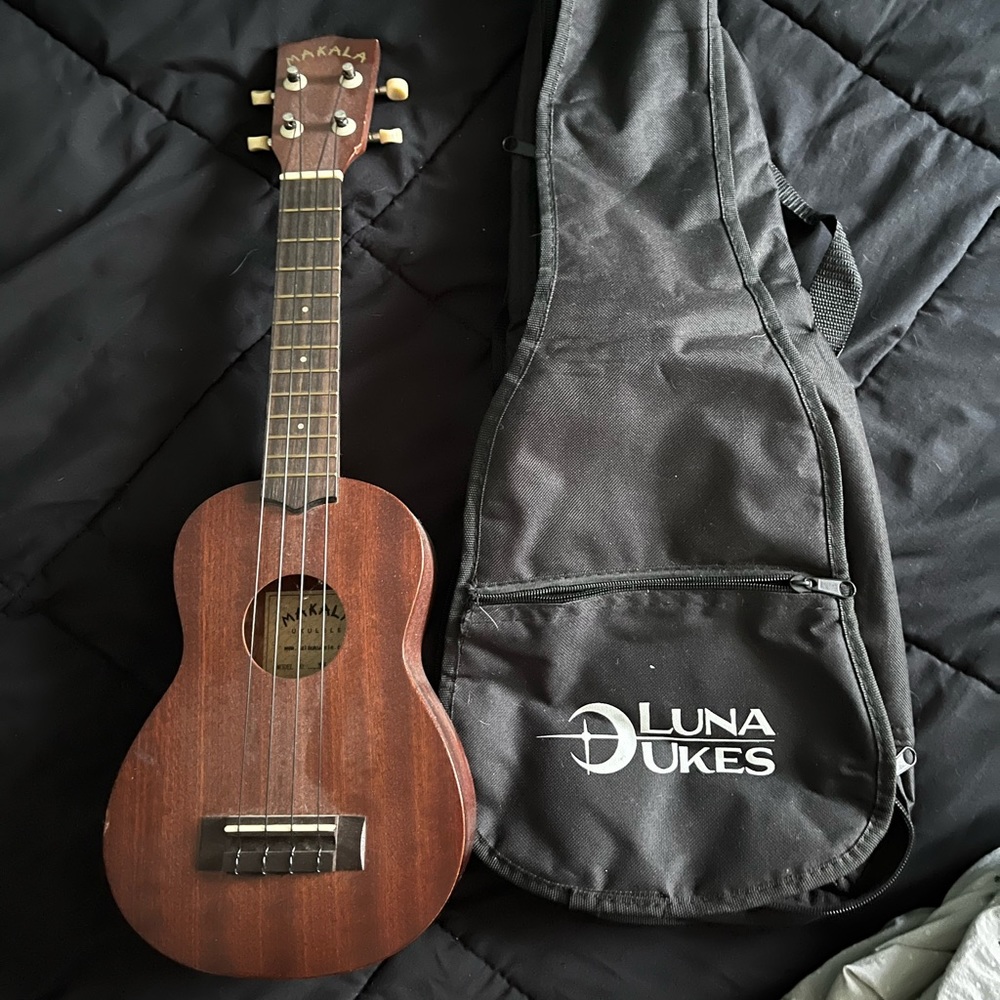 Luna Ukes Ukelele